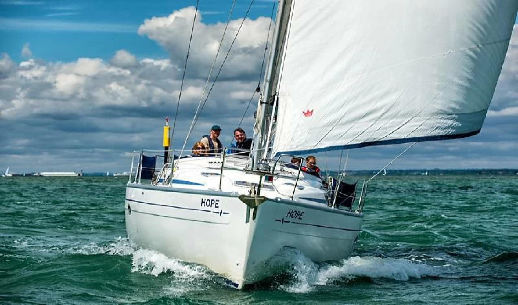 Yacht Sail Trim & Sailing Skills - Solent Boat Training