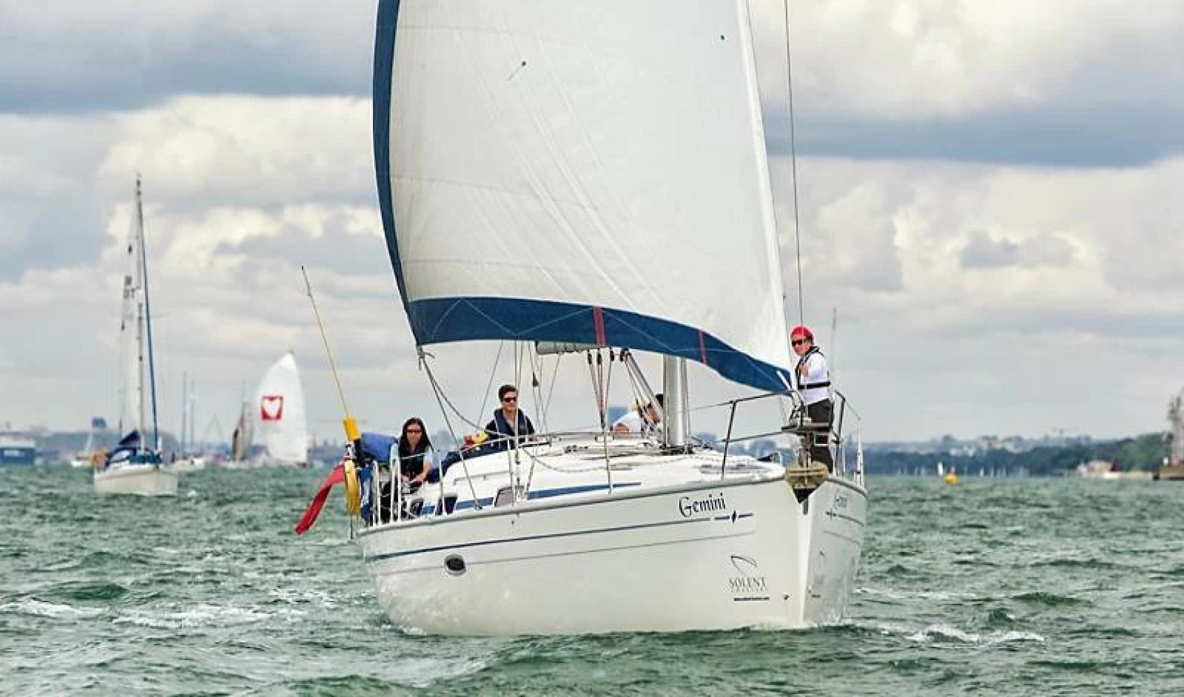 Yacht Sail Trim & Sailing Skills - Solent Boat Training