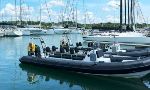 Luxurious Magazine Article