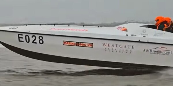 Cowes to Torquay Powerboat Race 2025