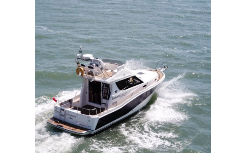 Kingfisher Motorboat - SBT