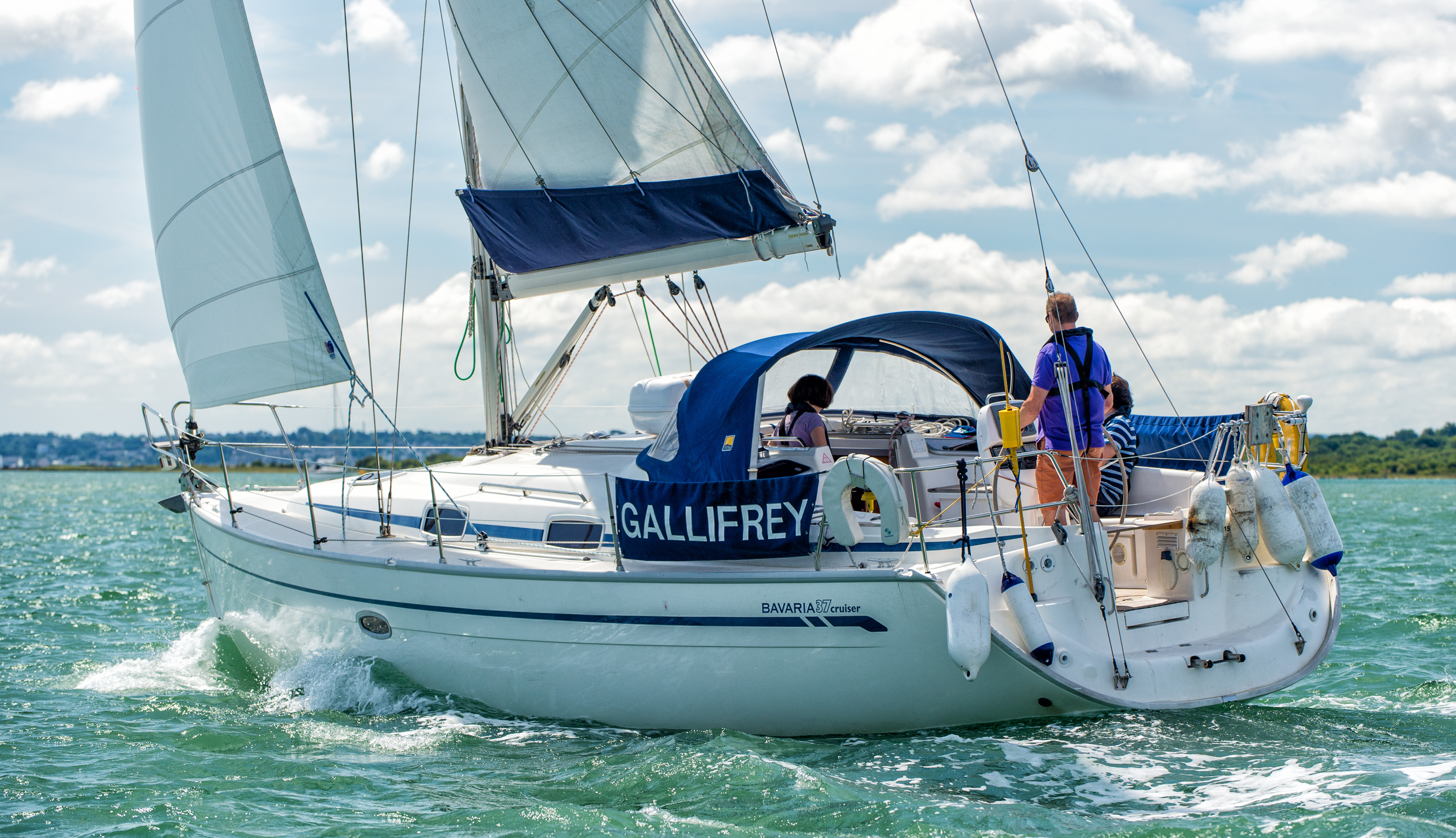 Solent Day Sailing Experience Solent Boat Training