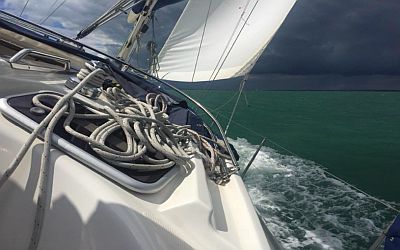 SevenFiveDayExperienceMileageBuilders-SolentBoatTraining.jpg